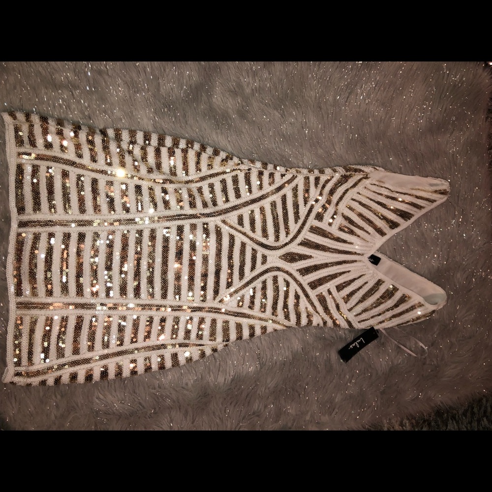 Lulus white and gold sequence XL dress